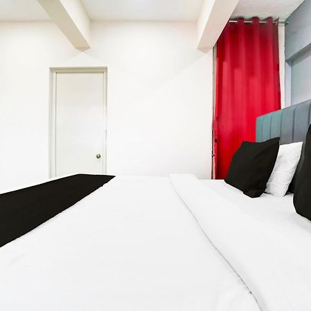 Super Hotel O Seawoods Near Palm Beach Road Formerly Sai Roop ナビムンバイ エクステリア 写真